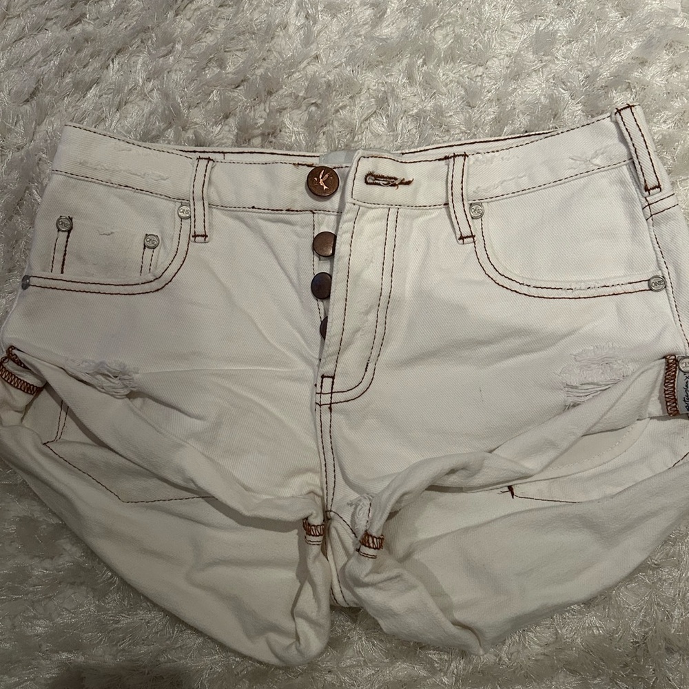 One Teaspoon White Jean Shorts with Distressed Details